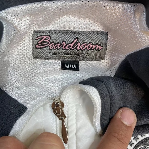 paramount pictures quilted jacket  Woman's Med - Picture 3 of 5